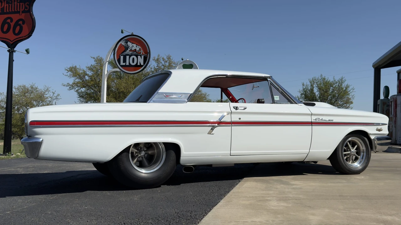 1964 Ford Fairlane 4th Gen - Image 10 of 31