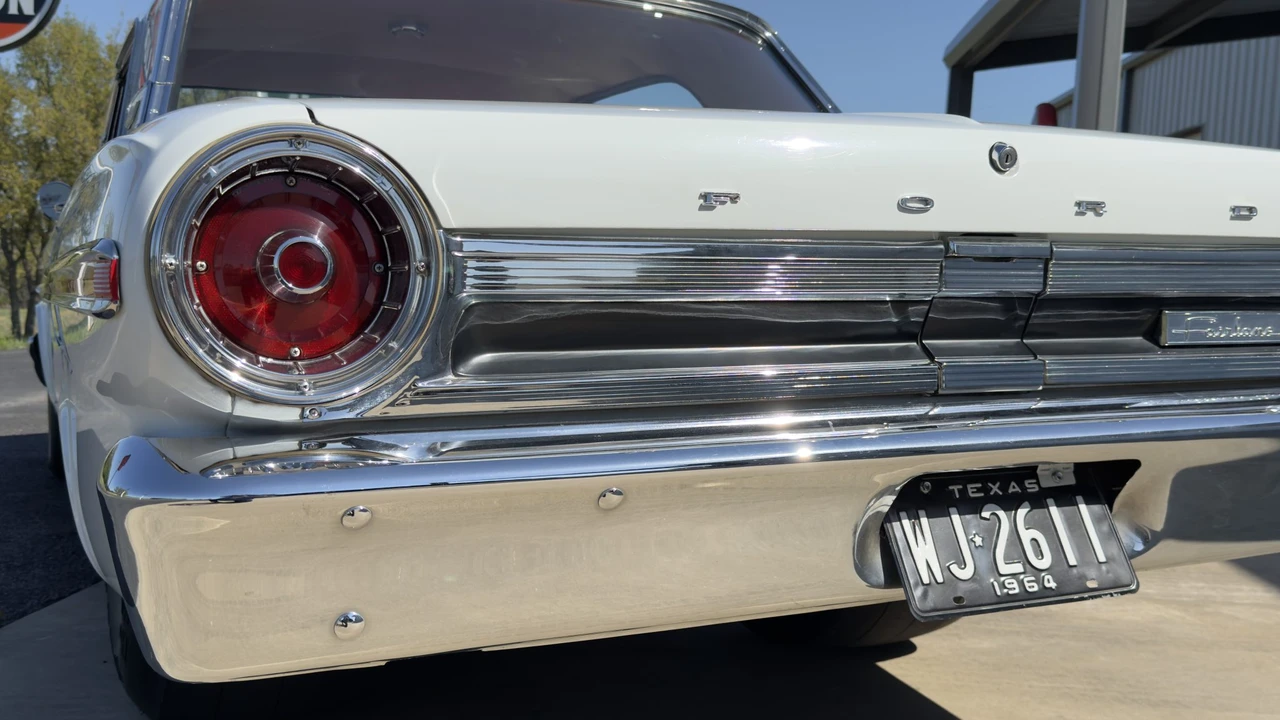 1964 Ford Fairlane 4th Gen - Image 27 of 31