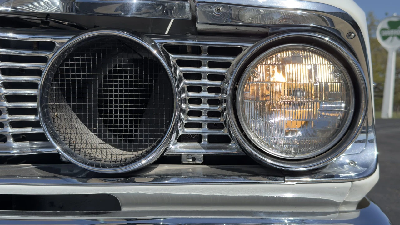 1964 Ford Fairlane 4th Gen - Image 25 of 31