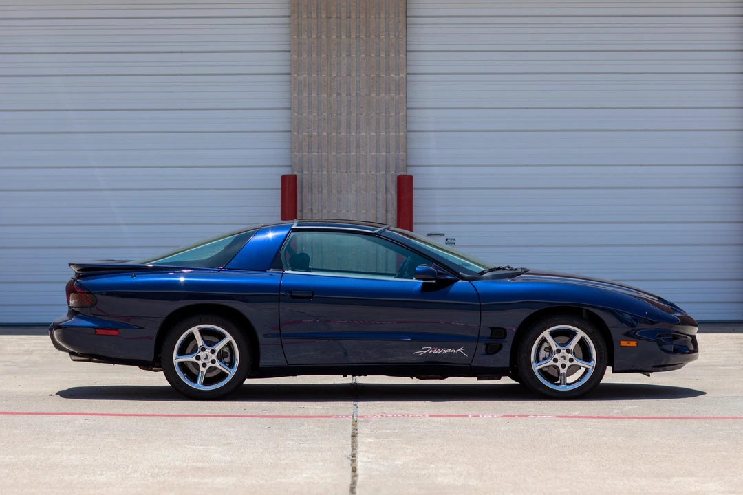 1999 Pontiac Firebird 4th Gen - Image 12 of 31