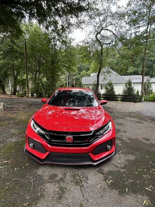 2017 Honda FK8 Civic Type R - Image 2 of 31