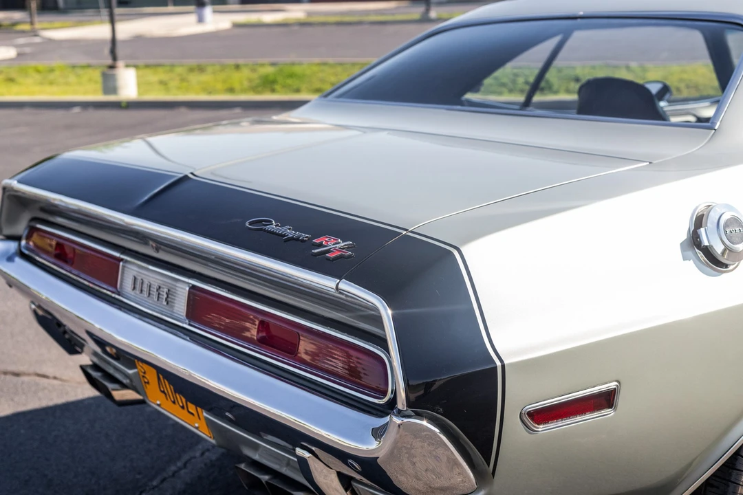 1970 Dodge Challenger R/T & T/A 1st Gen - Image 25 of 31