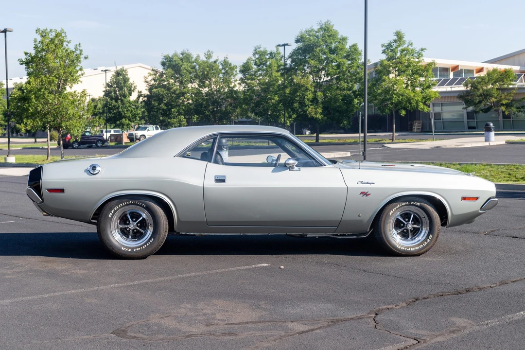 1970 Dodge Challenger R/T & T/A 1st Gen - Image 9 of 31