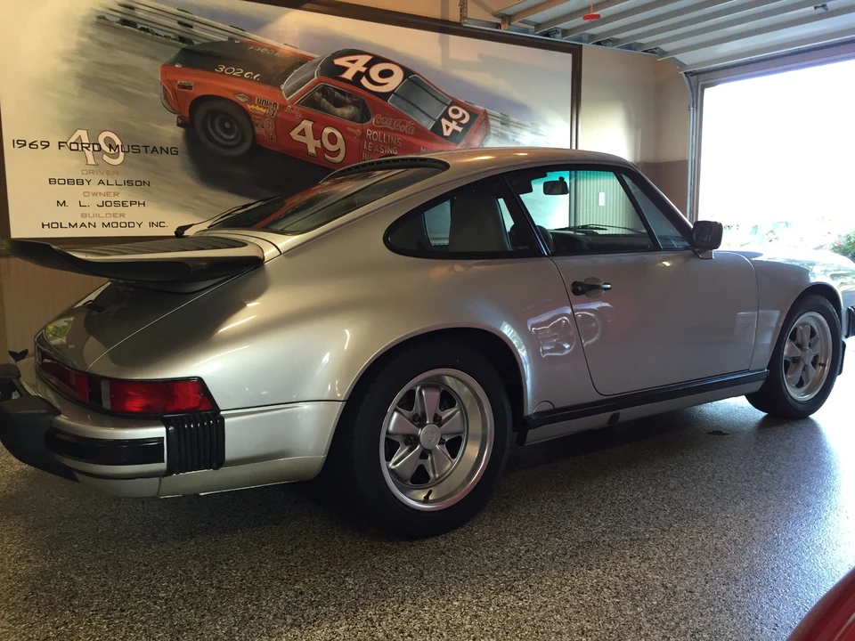 1989 Porsche 911 Carrera 3.2 - Image 20 of 31