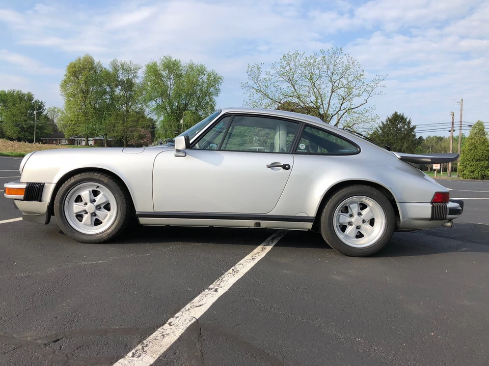 1989 Porsche 911 Carrera 3.2 - Image 3 of 31