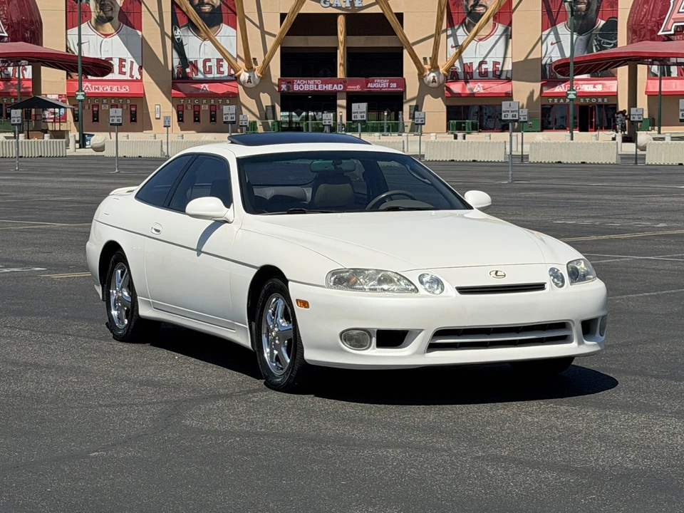 1998 Lexus SC400 - Image 11 of 31