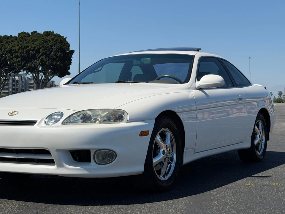 1998 Lexus SC400 - Image 13 of 31