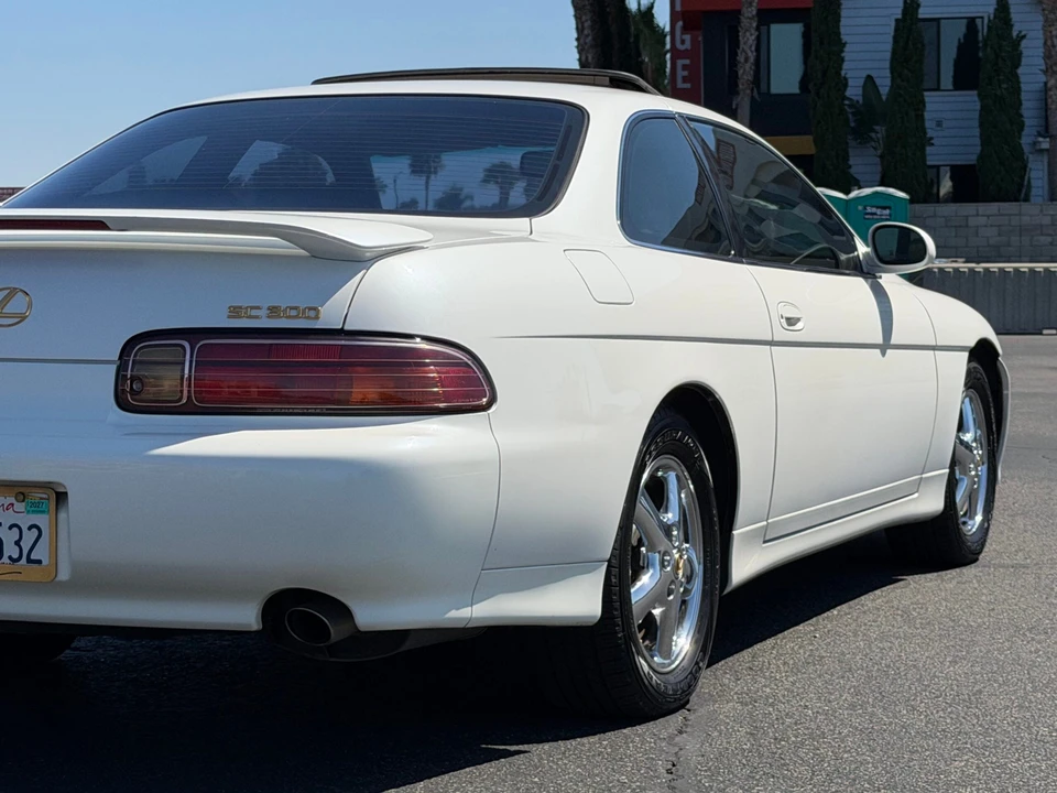 1998 Lexus SC400 - Image 6 of 31