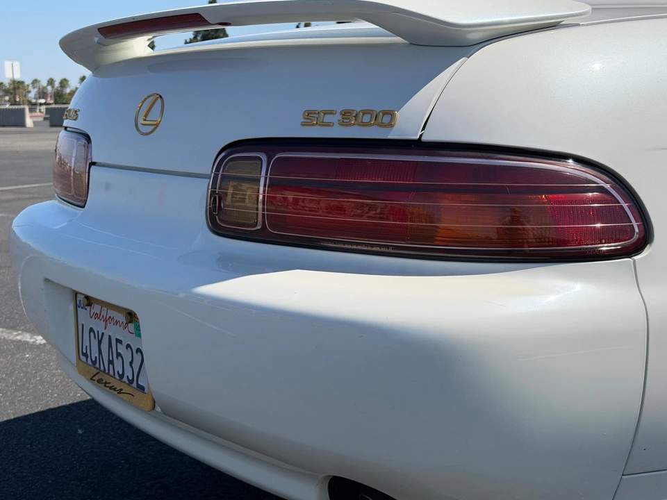 1998 Lexus SC400 - Image 8 of 31