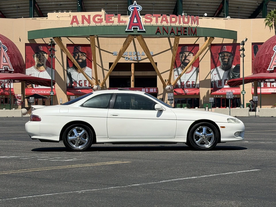 1998 Lexus SC400 - Image 9 of 31