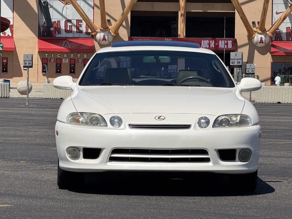 1998 Lexus SC400 - Image 12 of 31