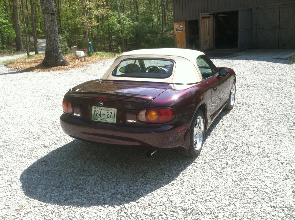 2000 Mazda NB MX-5 Miata - Image 25 of 31