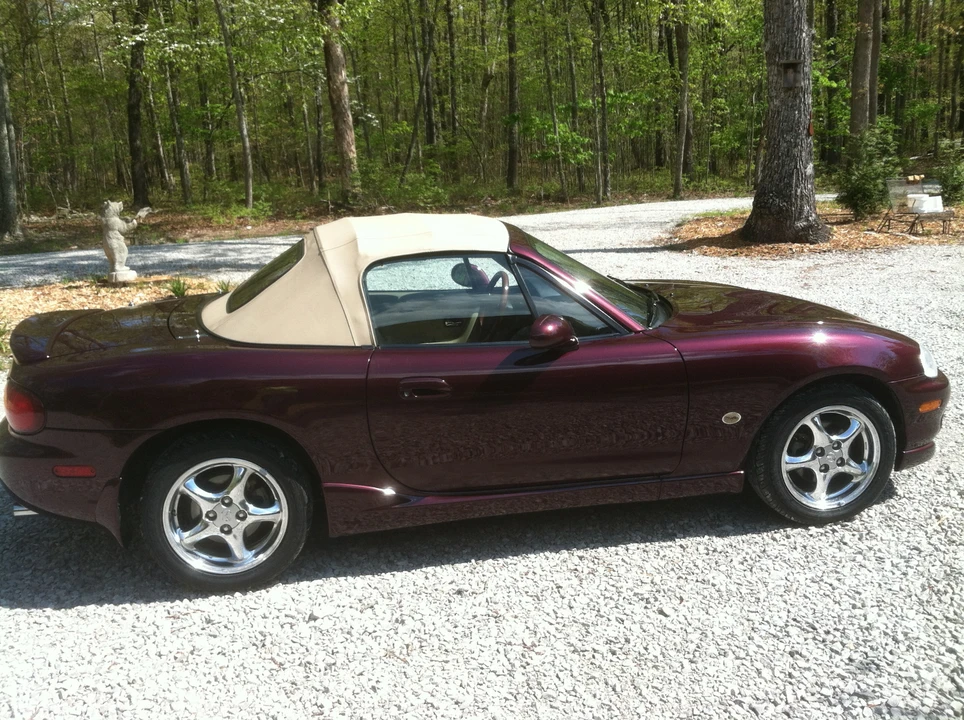 2000 Mazda NB MX-5 Miata - Image 26 of 31