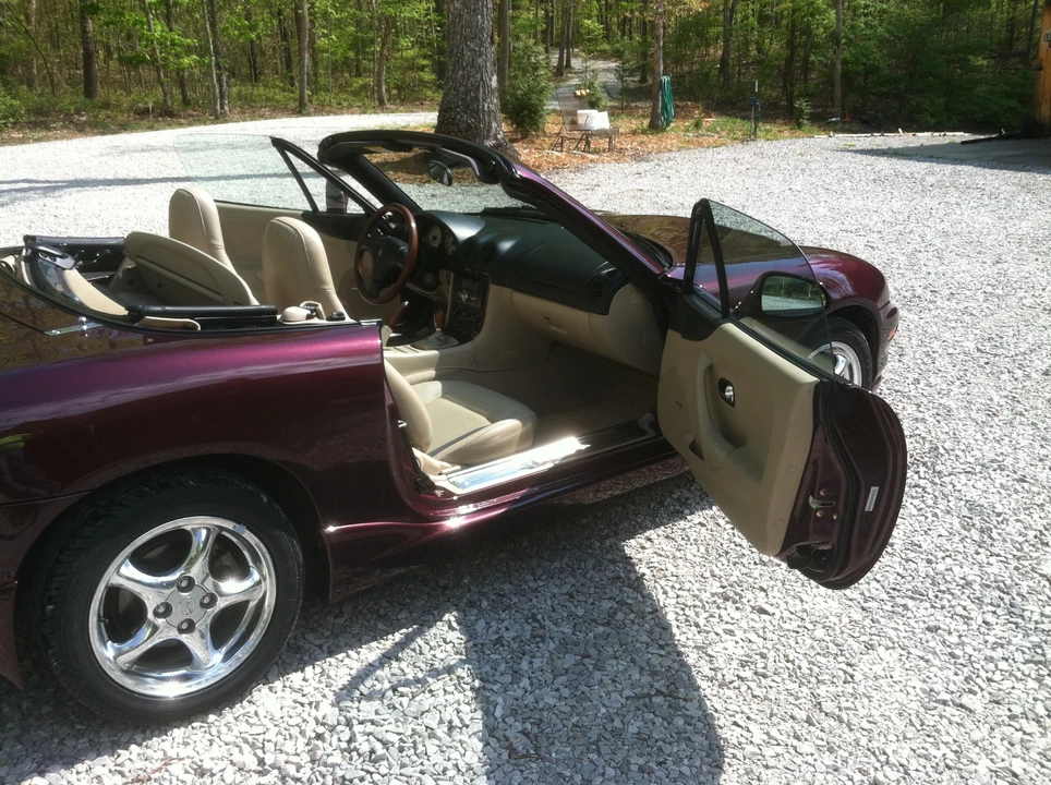 2000 Mazda NB MX-5 Miata - Image 28 of 31