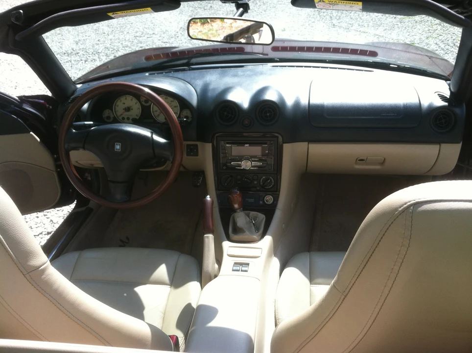 2000 Mazda NB MX-5 Miata - Image 29 of 31