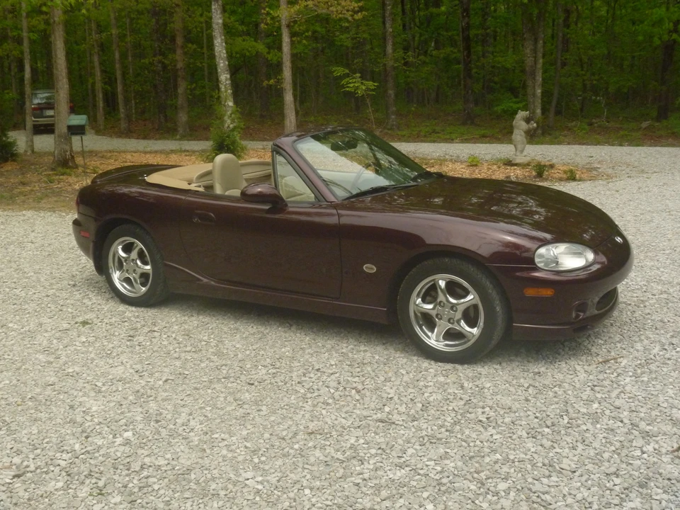 2000 Mazda NB MX-5 Miata - Image 21 of 31