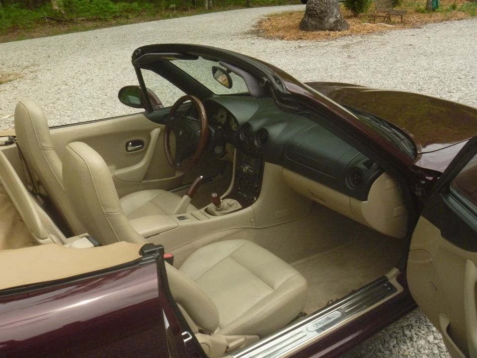 2000 Mazda NB MX-5 Miata - Image 30 of 31