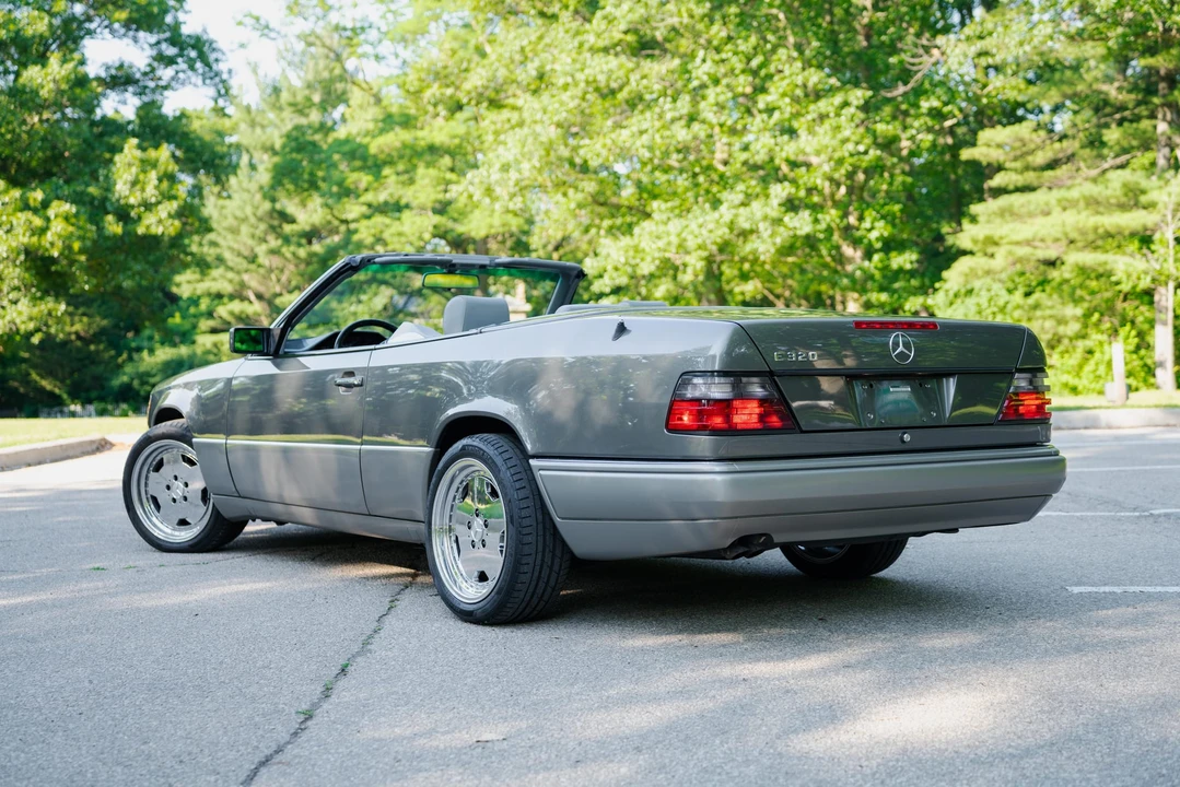 1994 Mercedes-Benz W124 E-Class - Image 7 of 31