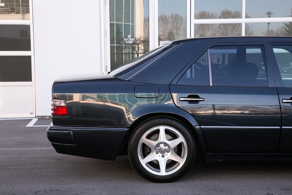 1994 Mercedes-Benz 500E & E500 - Image 15 of 31