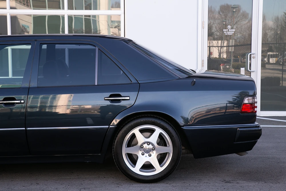 1994 Mercedes-Benz 500E & E500 - Image 18 of 31