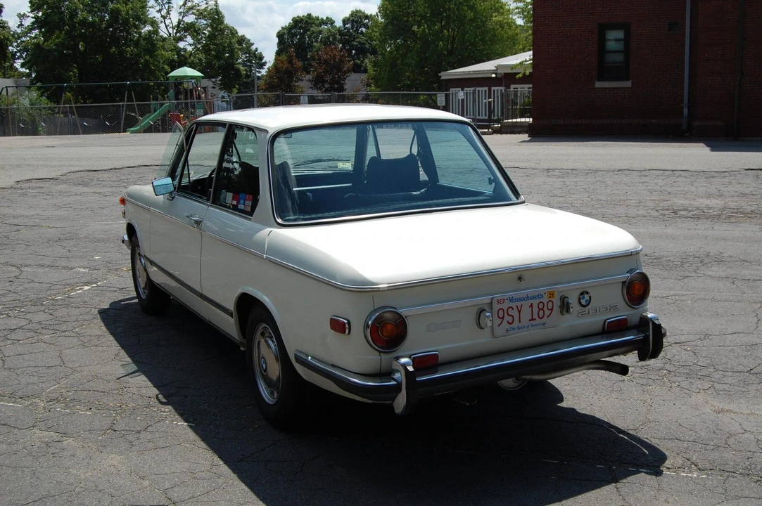 1973 BMW 2002 - Image 11 of 31