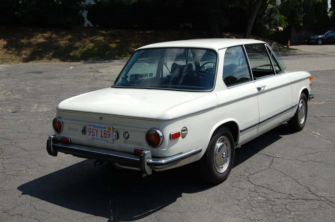 1973 BMW 2002 - Image 8 of 31