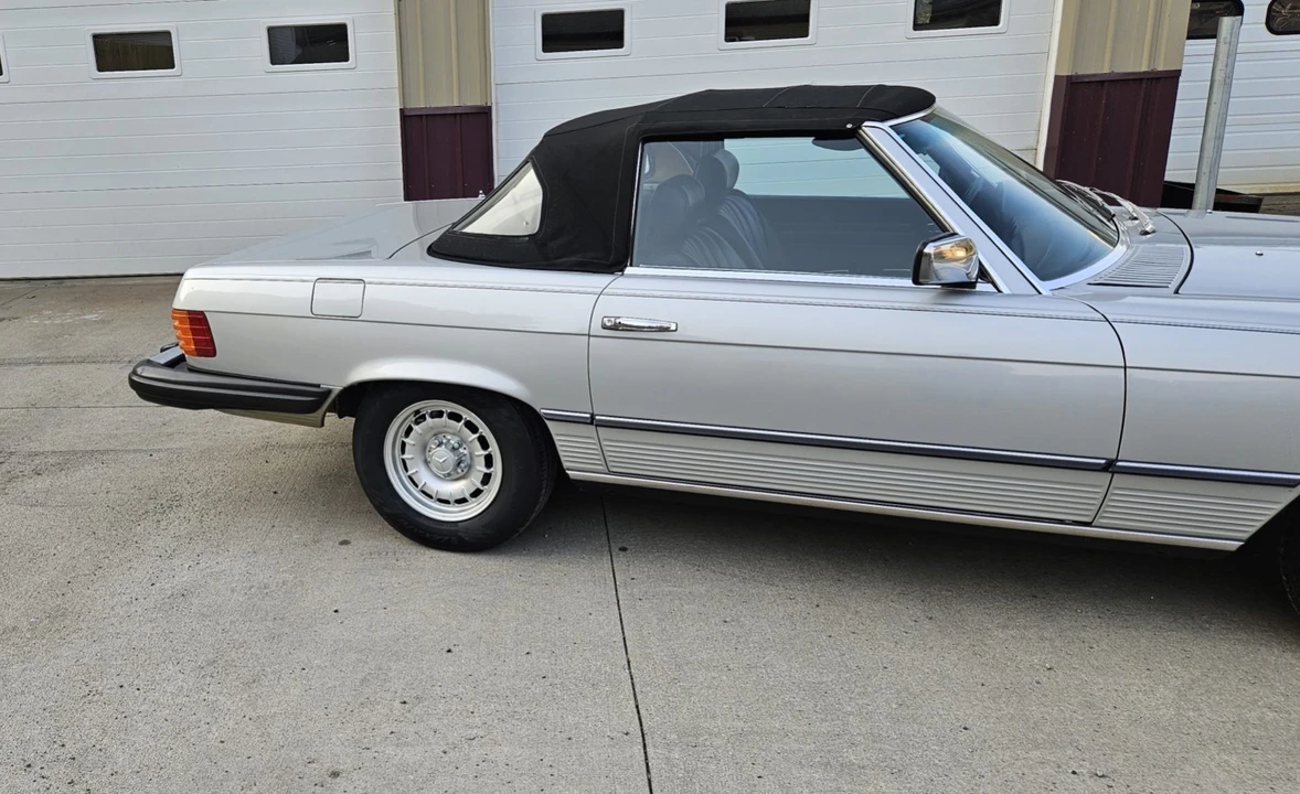 1982 Mercedes-Benz R107 SL-Class - Image 17 of 31