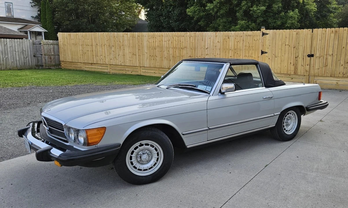 1982 Mercedes-Benz R107 SL-Class - Image 2 of 31