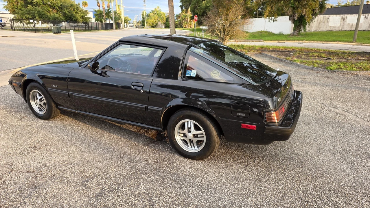 1984 Mazda RX-7 SA & FB - Image 7 of 31