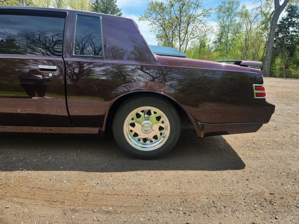 1987 Buick Regal - Image 24 of 31