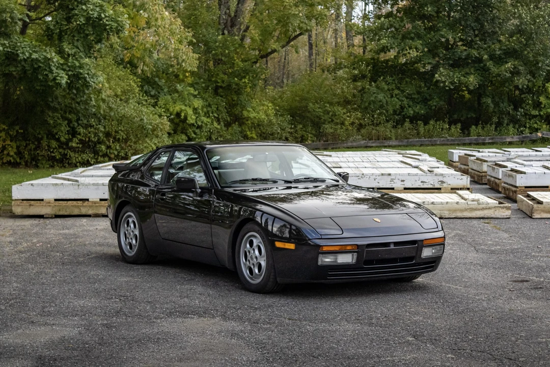1987 Porsche 944 Turbo - Image 13 of 31
