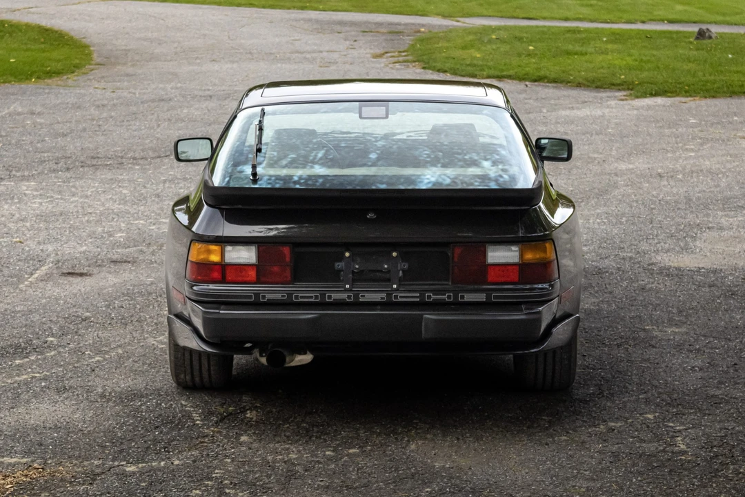 1987 Porsche 944 Turbo - Image 9 of 31