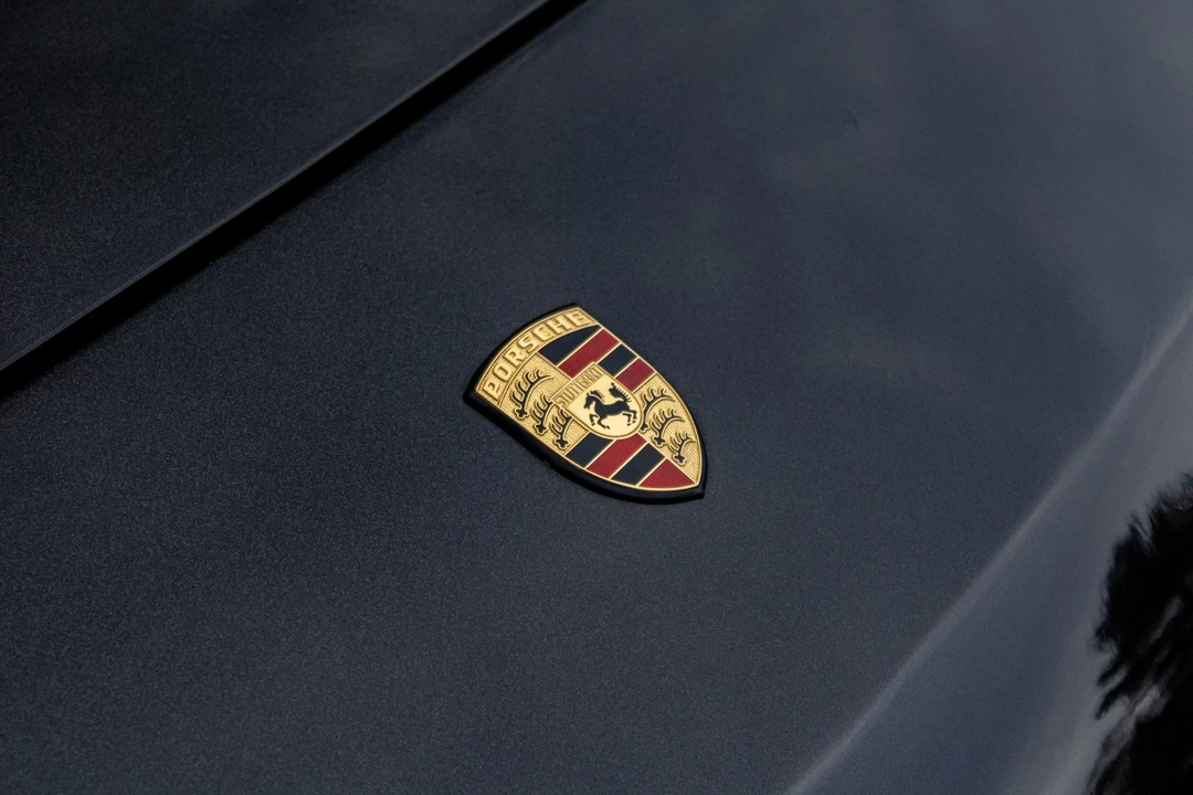 1987 Porsche 944 Turbo - Image 28 of 31