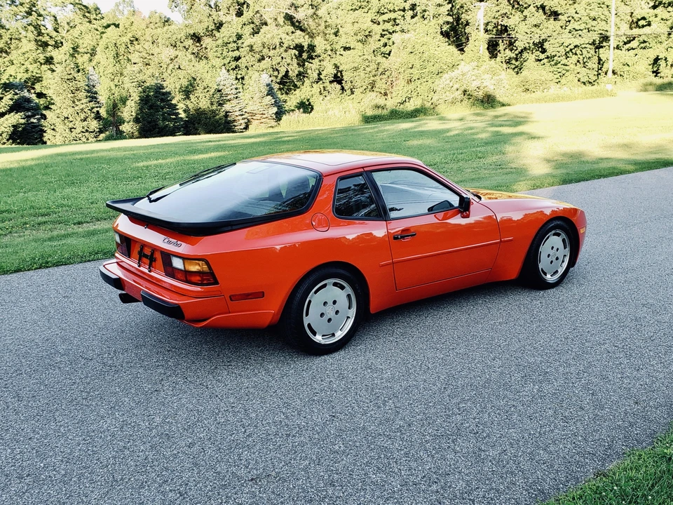 1987 Porsche 944 Turbo - Image 23 of 31