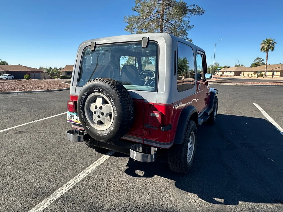1988 Jeep YJ Wrangler - Image 23 of 31