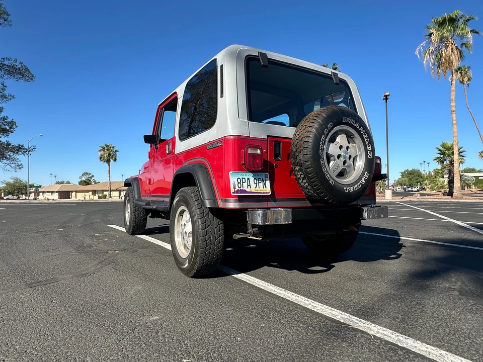 1988 Jeep YJ Wrangler - Image 18 of 31