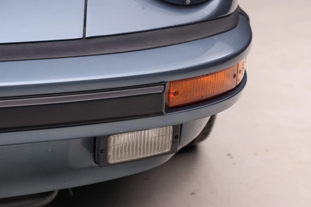 1988 Porsche 911 Carrera 3.2 - Image 30 of 31