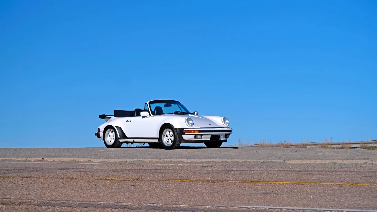 1988 Porsche 930 Turbo - Image 13 of 31
