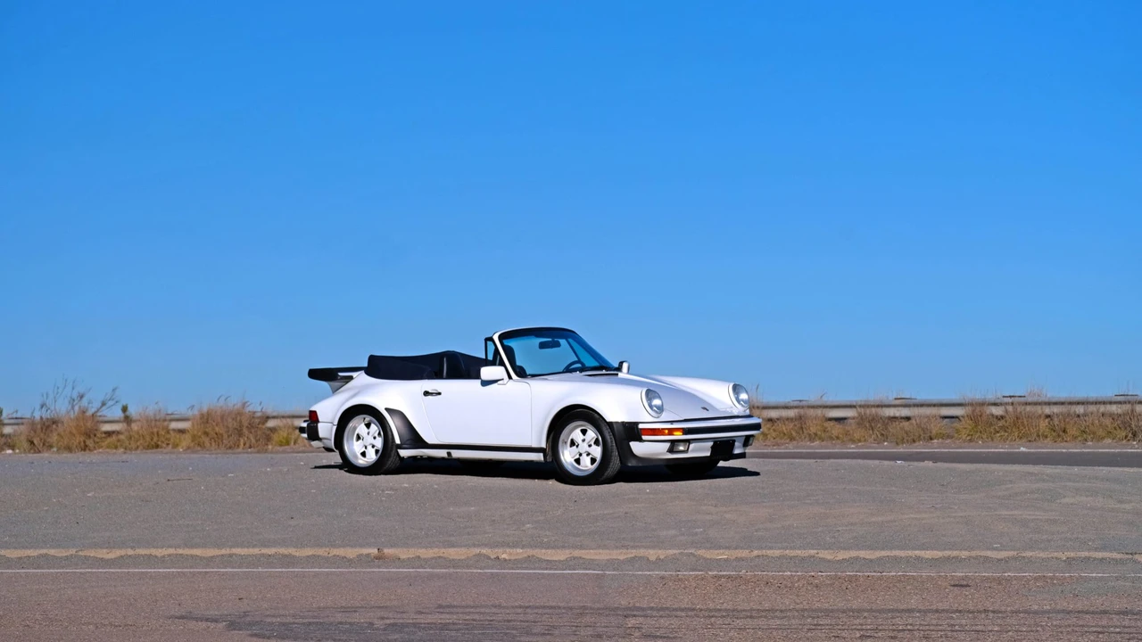 1988 Porsche 930 Turbo - Image 16 of 31