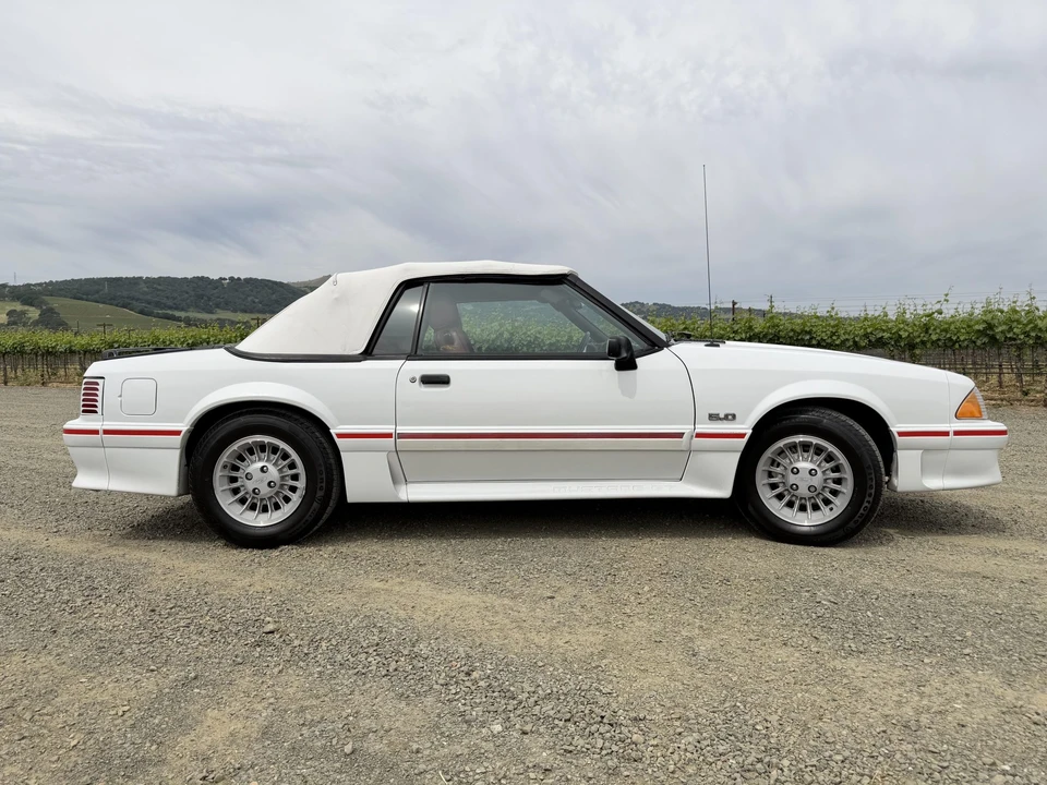 1989 Ford Mustang GT 3rd Gen - Image 13 of 31