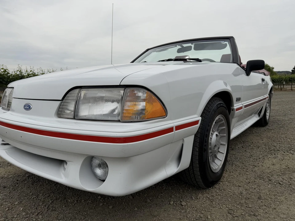 1989 Ford Mustang GT 3rd Gen - Image 25 of 31