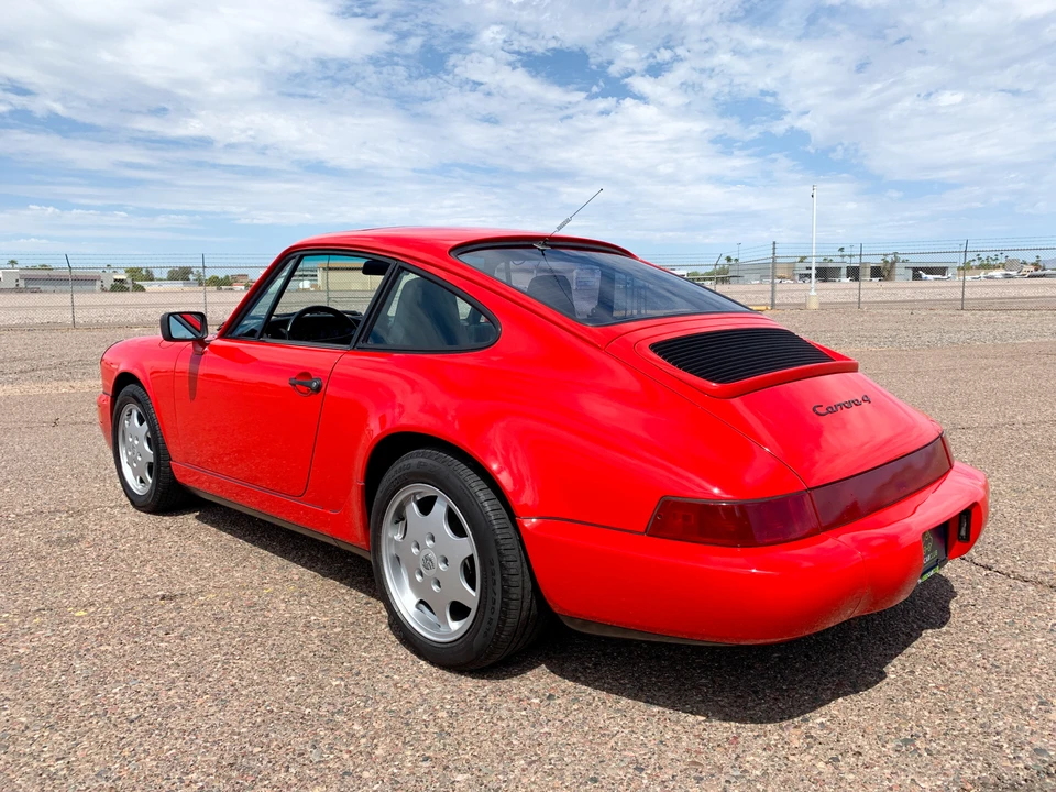 1989 Porsche 964 Carrera 4 - Image 15 of 31