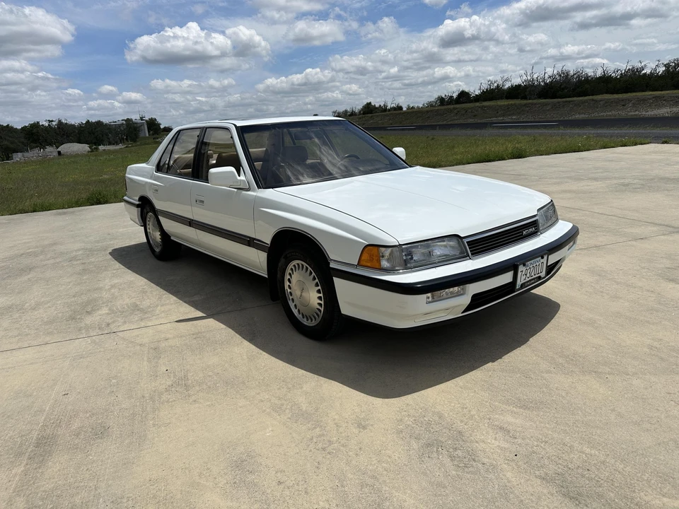 1990 Acura Legend 1st Gen - Image 8 of 31
