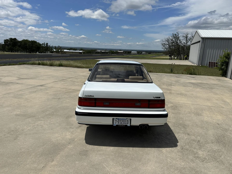 1990 Acura Legend 1st Gen - Image 18 of 31