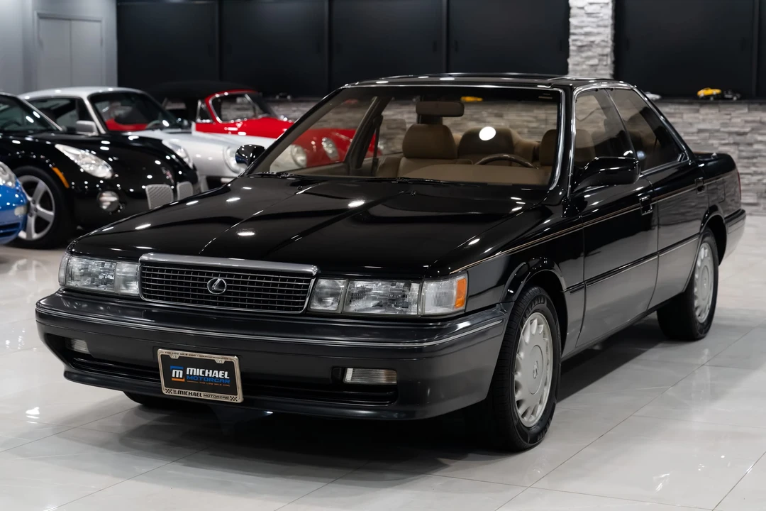 1990 Lexus ES 1st Gen - Image 13 of 31