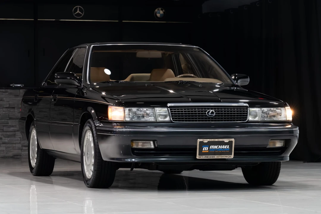 1990 Lexus ES 1st Gen - Image 24 of 31