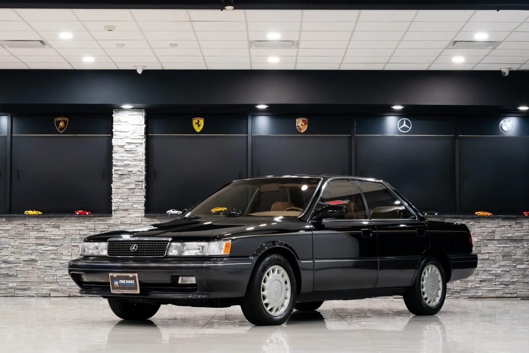 1990 Lexus ES 1st Gen - Image 3 of 31