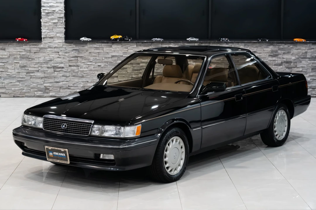 1990 Lexus ES 1st Gen - Image 8 of 31