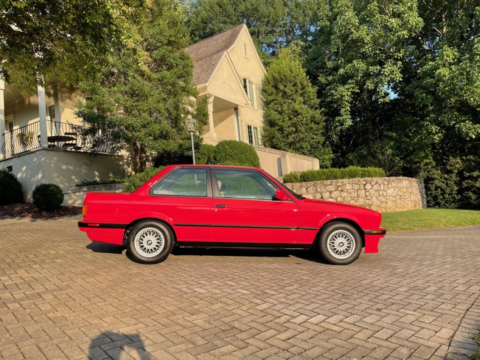 1991 BMW E30 3 Series - Image 16 of 31