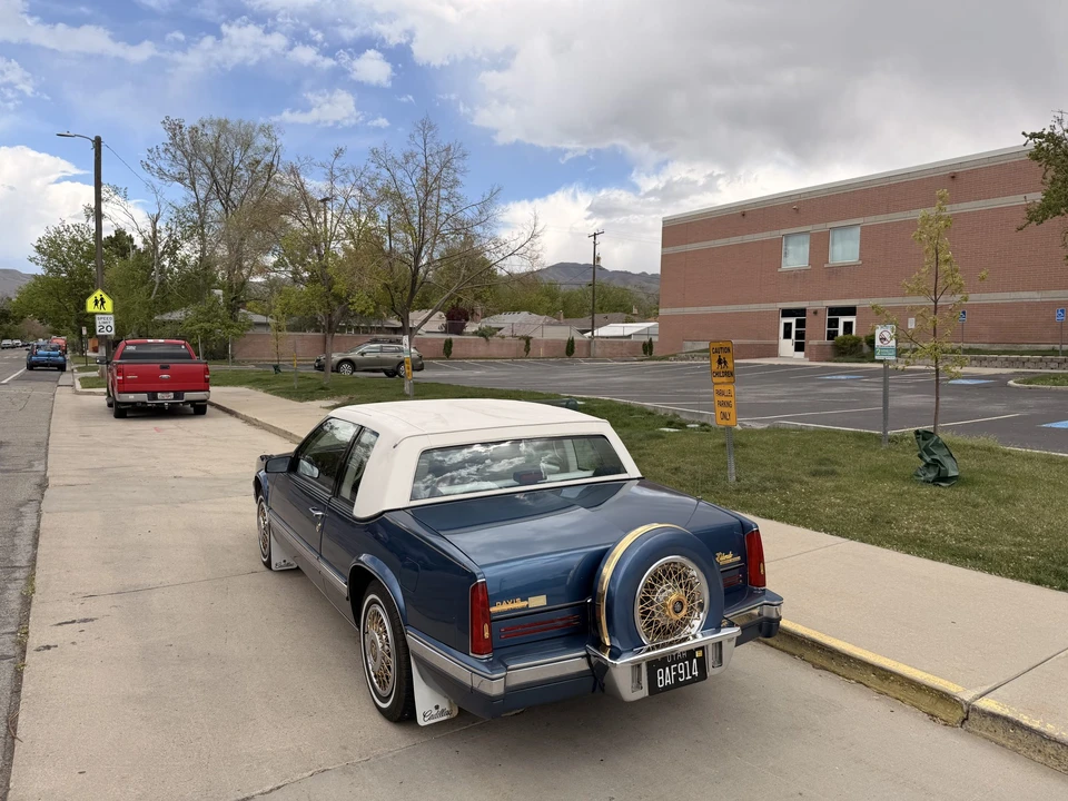 1991 Cadillac Eldorado 11th Gen - Image 17 of 31